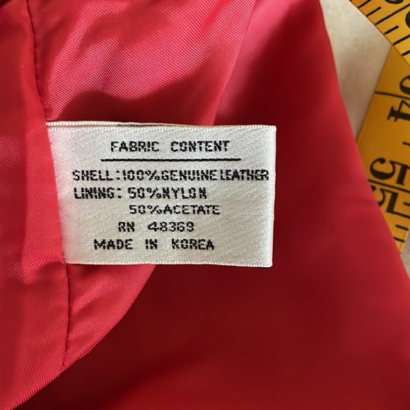 Bombshell Vintage Leather Pencil Skirt - Picture 10 of 11